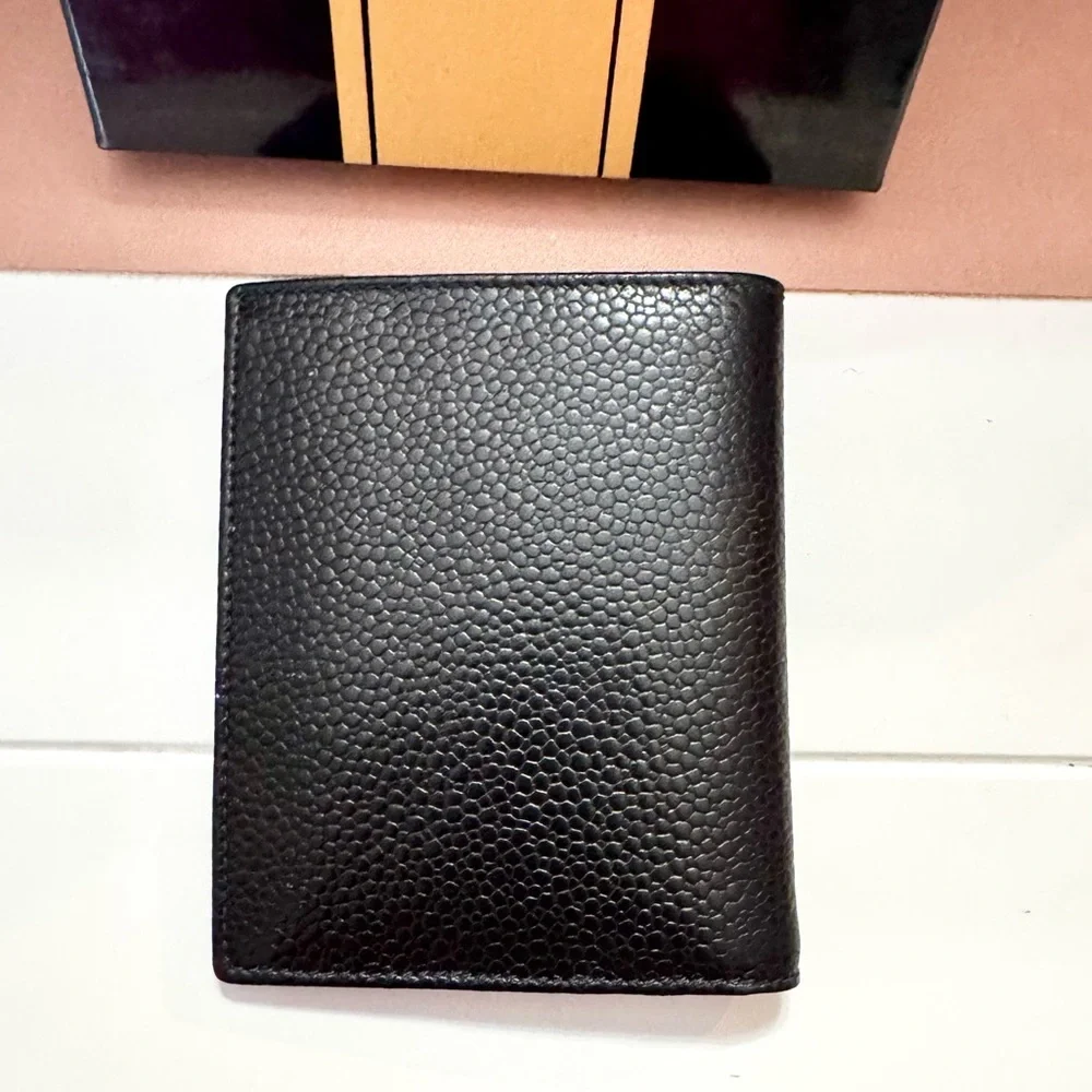 New Men’s Fendi Black Leather Bi-Fold Wallet